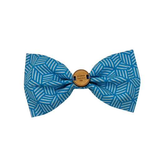 Trouble in Teal